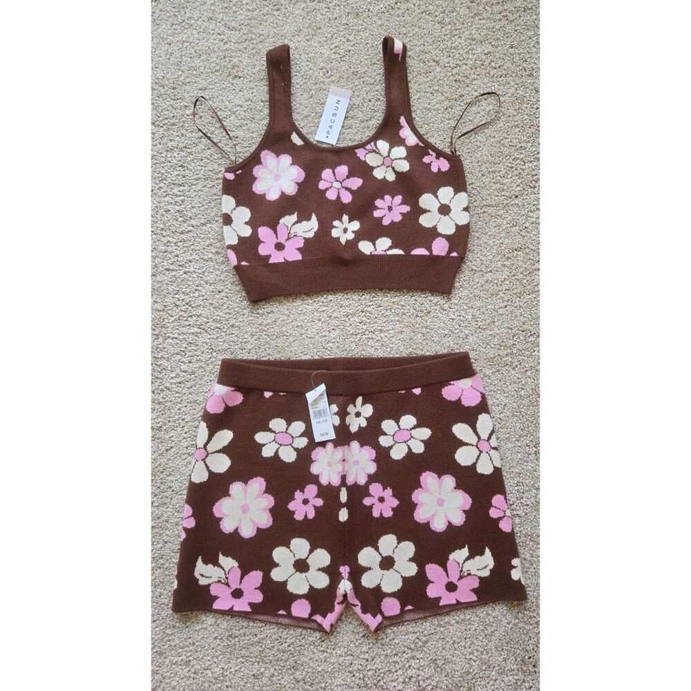 Kendall & Kylie Floral Knit Top + Shorts Matching Set — Size S